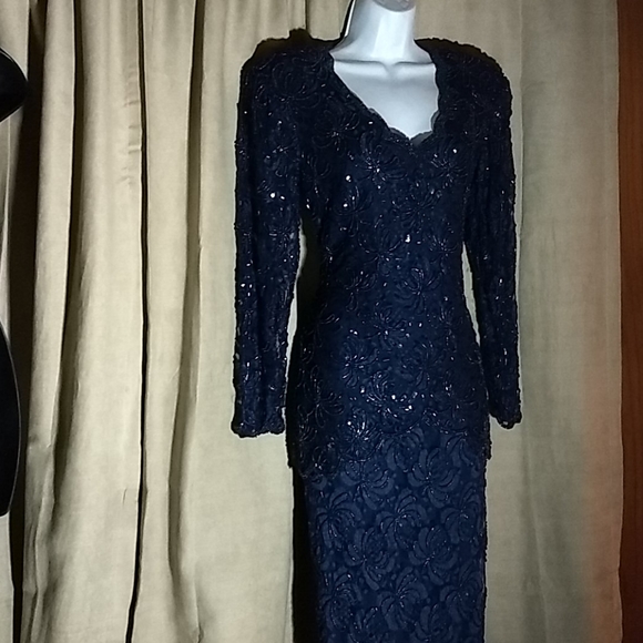 Navy Gown - Picture 2 of 9